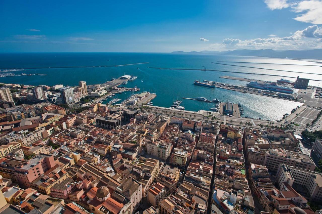 Arcobaleno Suites Cagliari Exterior photo